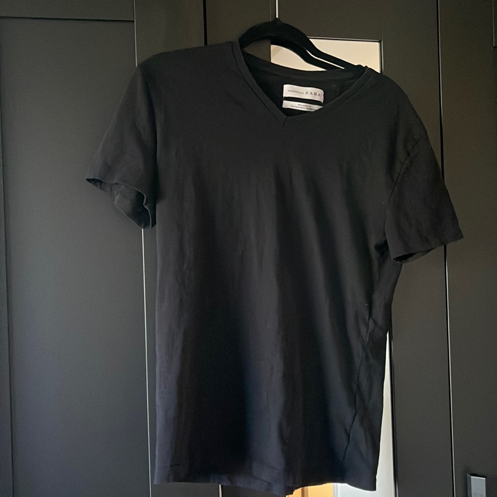 ZARA relaxed fit V-neck
